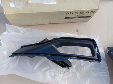 Nissan leaf ii решітка бампера рамка галоген ліва передня перед оригінал. фото №1