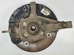 Ступиця поворотна опора лівий перед volvo v70 ii 2.4 b 9461943 p30683926 фото №1