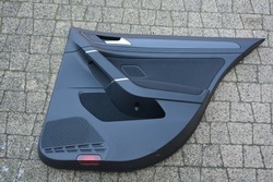 Оббивка боковина двері pt vw golf 7 5g4867488a фото №1