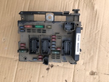 Коробка запобіжників модуль bsm peugeot 307 sw 01-05 9646405280 фото №1