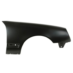 Крило перед праві e w210 vf210 s210 95-03 фото №1