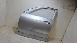 Дверь перед передние левая mercedes gla a247 w247 a247724101 оригинал фото №1