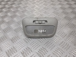 Освещение кабины toyota yaris verso 1.4 d4d фото №1