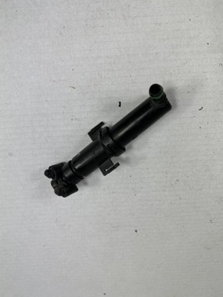 Q5 8r распылитель ксенон правые 8r0955102 фото №1