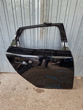 Двері зад праві volvo v40 ii 2012- фото №1