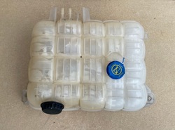 Бачок розширювальний volvo fh4 22821832 фото №1