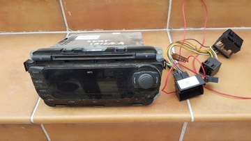 Seat ibiza iv 4 радио cd w06j1035153e фото №1