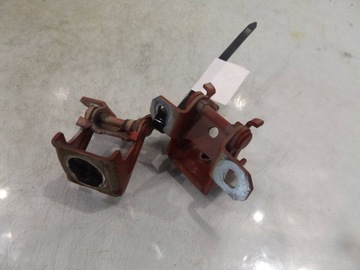 Alfa 147 петля крышки комплект фото №1