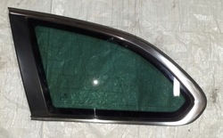 Bmw f11 скло зад бокова кузовна оригінал фото №1