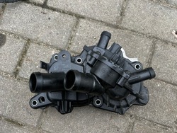 Skoda fabia iii 04c121042e 04c121121c 04c121600p насос воды фото №1