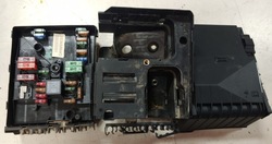 Коробка запобіжників vw seat skoda tdi bls фото №1
