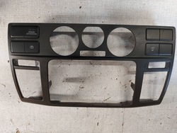 Vw t5 рестайлінг рамка середня консолі 7e0857237d фото №1