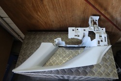 Защита стойка левый зад 3008 ii 9810162077 фото №1