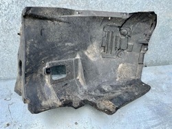 Захист колеса підкрилок передні ліві bmw 3 e90 e91 фото №1