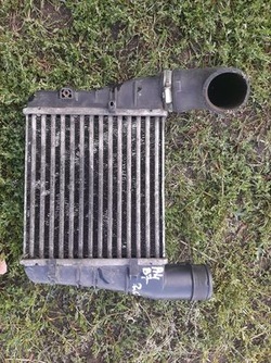 Радиаторов интеркулер audi a4 b7 фото №1