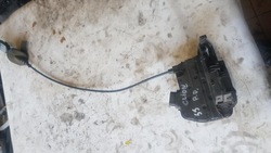 Замок дверь правые перед renault clio iv 805024563r фото №1