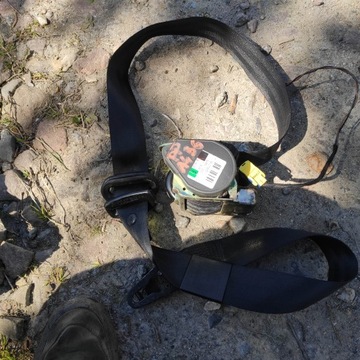 Pas безпеки праві перед audi a4 b6 фото №1