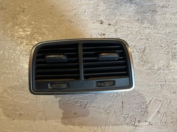 Решётка воздуховод зад хром audi a7 4g0819203 фото №1