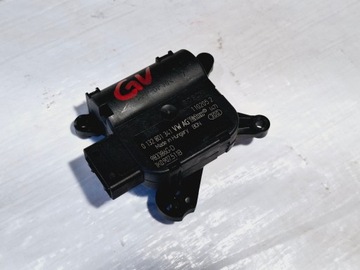 Двигунчик нагрівача climatronic vw golf v 5 1k0 1k0907511b 0132801341 фото №1