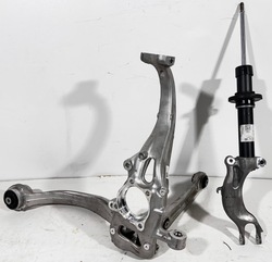 Audi a6 c8 амортизатор mcpherson  поворотный кулак правая 4k0407560d фото №1