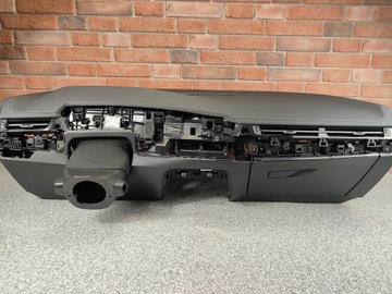 Bmw 2 active tourer u06 оригінальна консоль панель роздавальна шкіра чорна фото №1