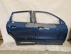Дверь правая сторона mercedes gla eqa комплект фото №1