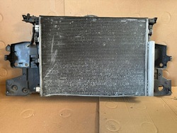 Pas переднє радіаторів renault fluence ze фото №1