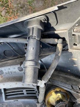 Vw touran 1t0 03- распылитель фара левый 1t0955979 фото №1