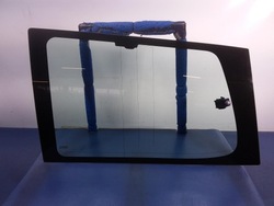 Ulysse ii 807 c8 стекло кузовная зад левая 03 фото №1