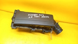 Корпус фильтра воздух. mondeo mk3 2,0tddi 1s719600cd фото №1