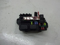 Коробка запобіжників 1,7 cdti opel mokka 12- фото №1