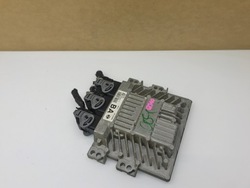 Qashqai j10 комп'ютер блок керування двигуна штекер фото №1