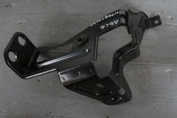 Кріплення радіатор audi a6 c6 2.0 03g131529b фото №1