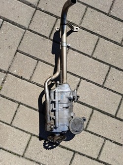 Насос масла mercedes cdi a6121810201 фото №1