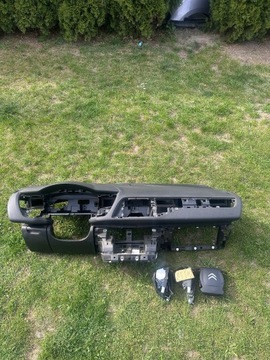 Citroen c5 iii x7 рестайлинг панель консоль подушка безопасности ремни комплект европа 13r фото №1