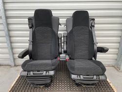 Mercedes actros mp4 mp5 сиденья новое пневматика фото №1