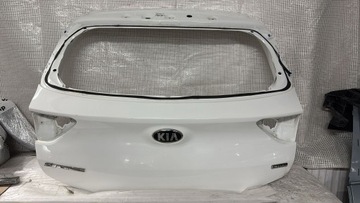 Kia stonic 2018- крышка зад задняя фото №1