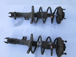 Mitsubishi lancer x 1.8 2,0 амортизатор перед праві переднє 2008- фото №1