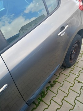Двері зад ліві renault megane iii 09-14 технік фото №1