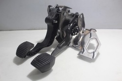 Педаль сцепления тормоза citroen ds3 рестайлинг 1.2 фото №1