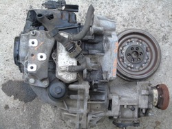 Vw passat b7 2.0 tdi 10-13 коробка передач коробки передач dsg mtz фото №1