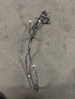 Mercedes e 213 шланг воды 2135010401 фото №1