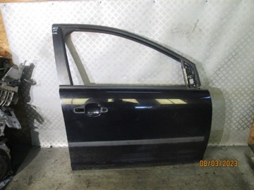 Двері праві перед ford focus mk2 5d універсал фото №1
