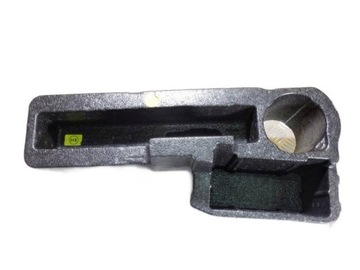 Audi q7 4m пінополістирол багажника 4m0012120a фото №1