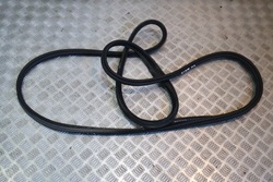 Audi a6 4k прокладка крышки багажника 4k9827705d фото №1