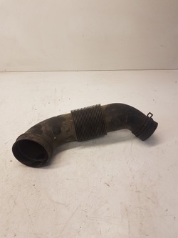 Труба воздуховод шланг воздуха audi q7 7l6129627f фото №1