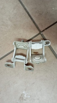 Петля крышки багажника renault clio v 844004462r фото №1