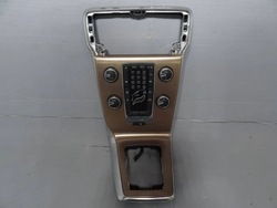 Панель кондиціонера dekor тунелю volvo v40 ii фото №1