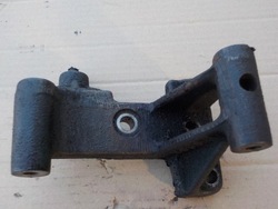 Chrysler voyager 2.5 td лапи генератора фото №1