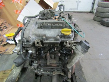 Opel corsa b c двигатель стойка 1.0 12v x10xe фото №1